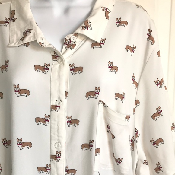 Torrid Women’s Corgie Print Stretch White Button Up SS Shirt plus size 4X in EUC - Picture 5 of 16